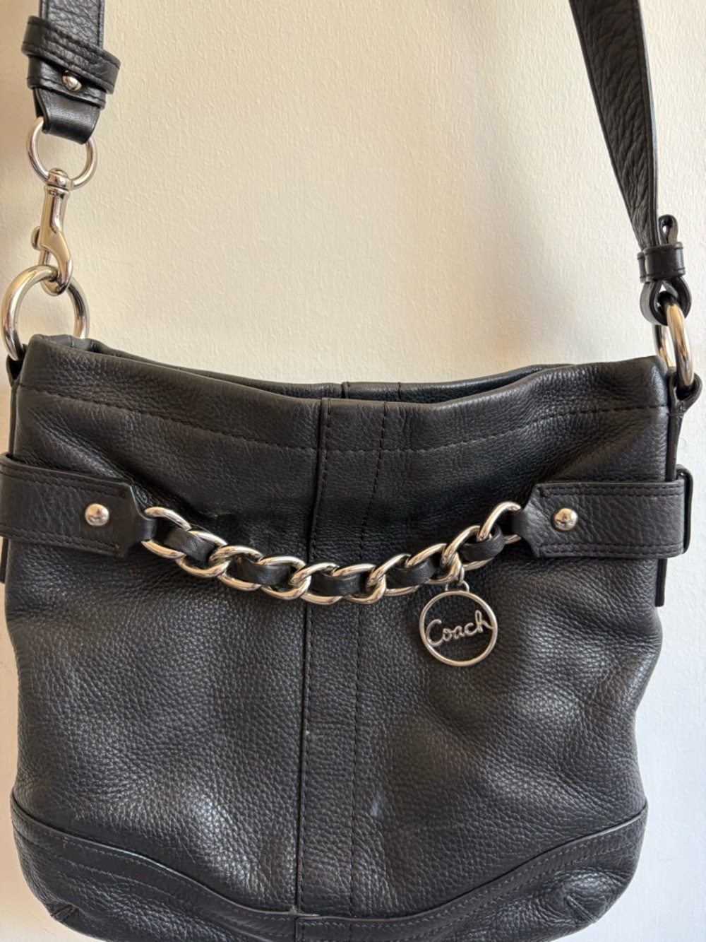 Coach Black Pebbled Leather Shoulder Bag with Silver Chain - Picture 2 of 7
